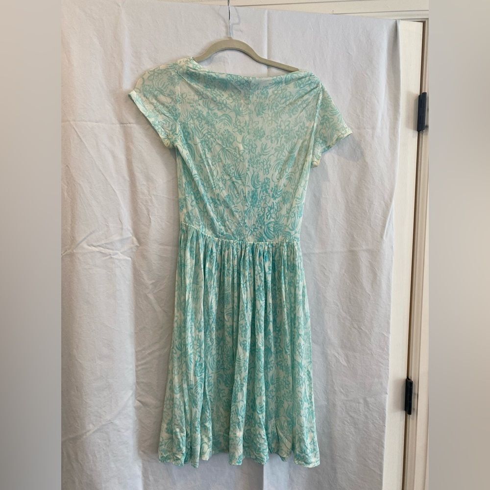 Genuine 1950s Elegant Blue Floral Women's Dress